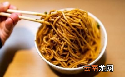 用于拌面的芝麻酱不能直接用水或者油调的原因