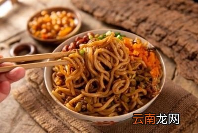 用于拌面的芝麻酱不能直接用水或者油调的原因