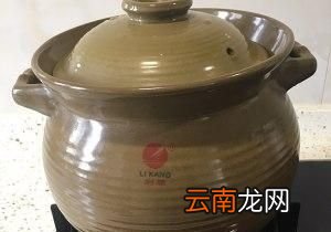 玉米莲藕骨头汤的做法