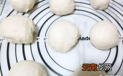 判断面团是否发酵完美