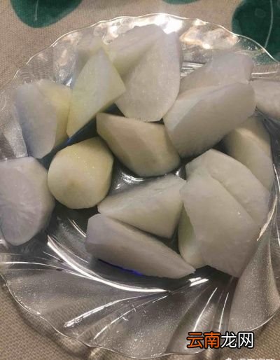 萝卜排骨汤的做法