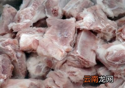 问洗排骨的时候为什么要加小苏打