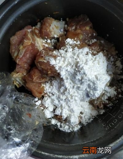 问洗排骨的时候为什么要加小苏打