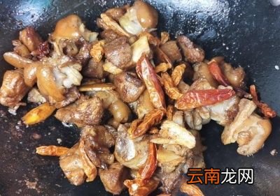 红焖猪脚的烹饪方法