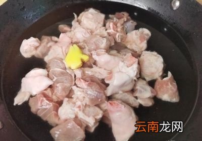 红焖猪脚的烹饪方法
