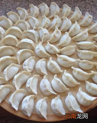 速冻饺子更适合冷水下锅还是开水下锅