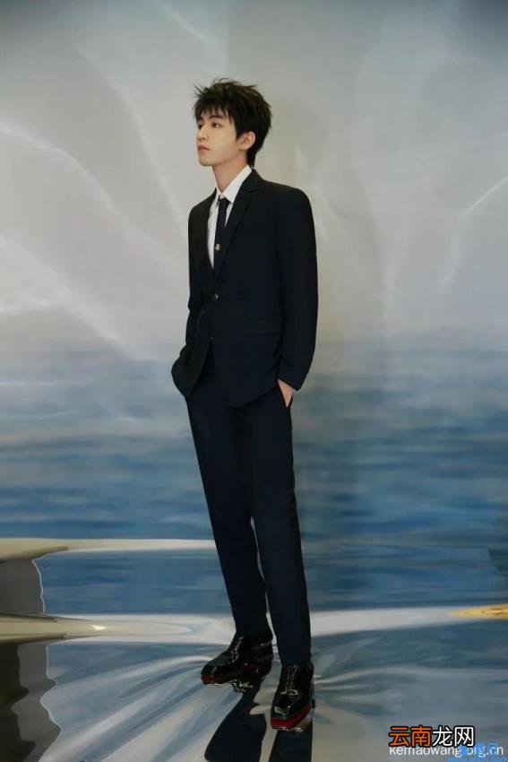 明星服饰搭配 明星服饰搭配图片大全
