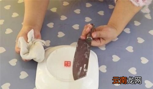 切菜刀不快怎么磨