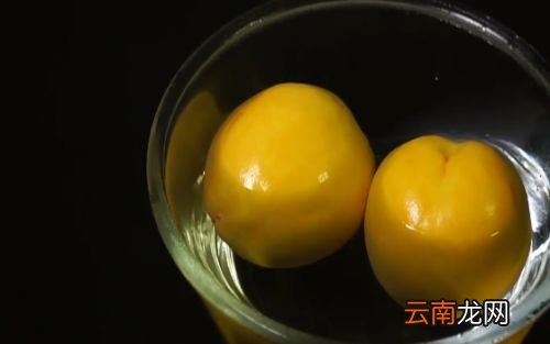 黄桃怎么去皮不会变黑