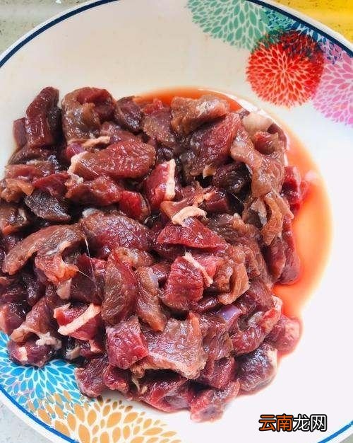牛肉煮熟后有点酸为什么