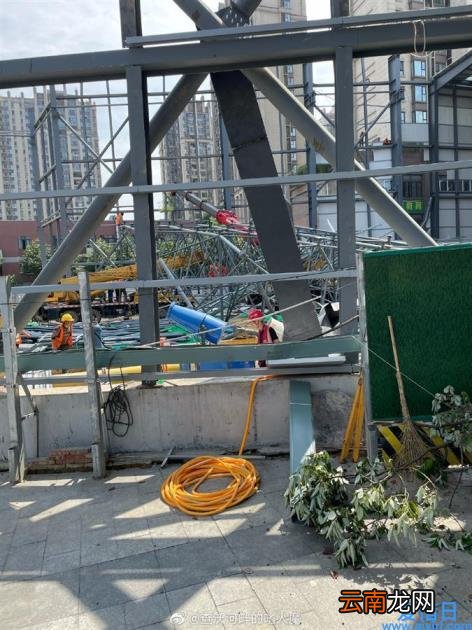 9月10成都地铁在建工地坍塌4死14伤 目击者称听到巨响
