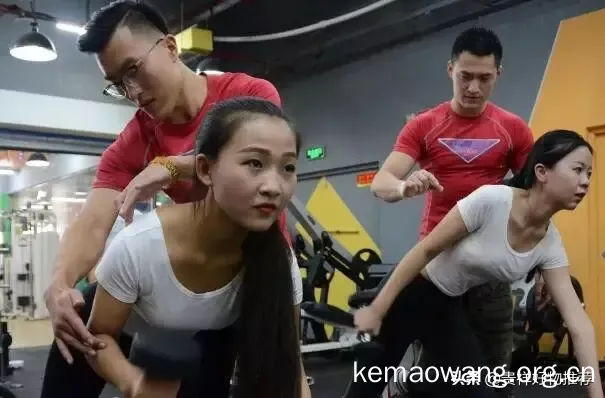 没学历月薪2万的工作 没学历最吃香的职业