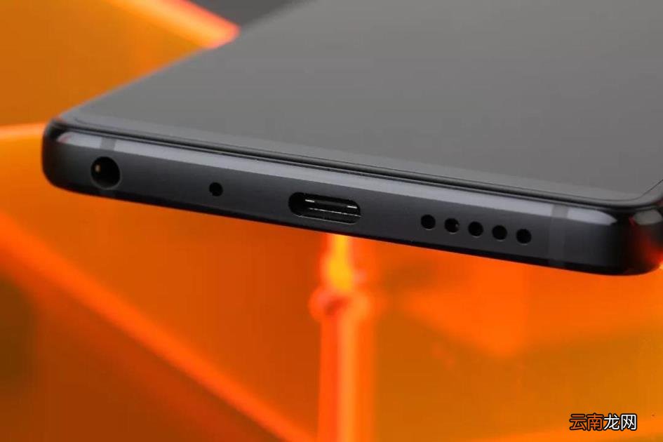 iphone7耳机孔在哪里 苹果7耳机接口