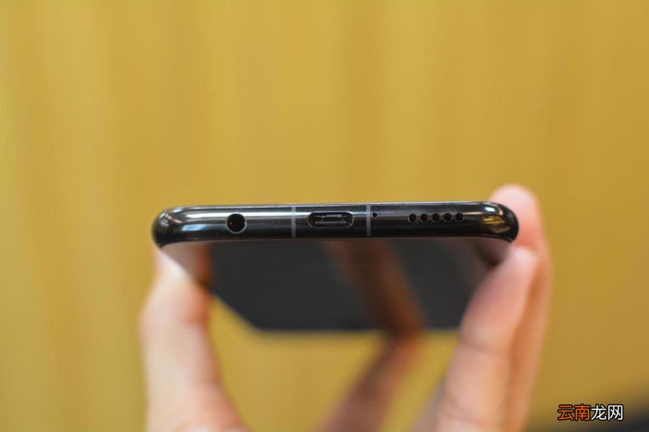 iphone7耳机孔在哪里 苹果7耳机接口