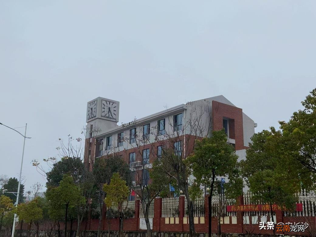 小区容积率一般多高 小区容积率越高越好吗