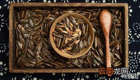 炒熟的瓜子可以当肥料吗 瓜子皮能做花的肥料吗