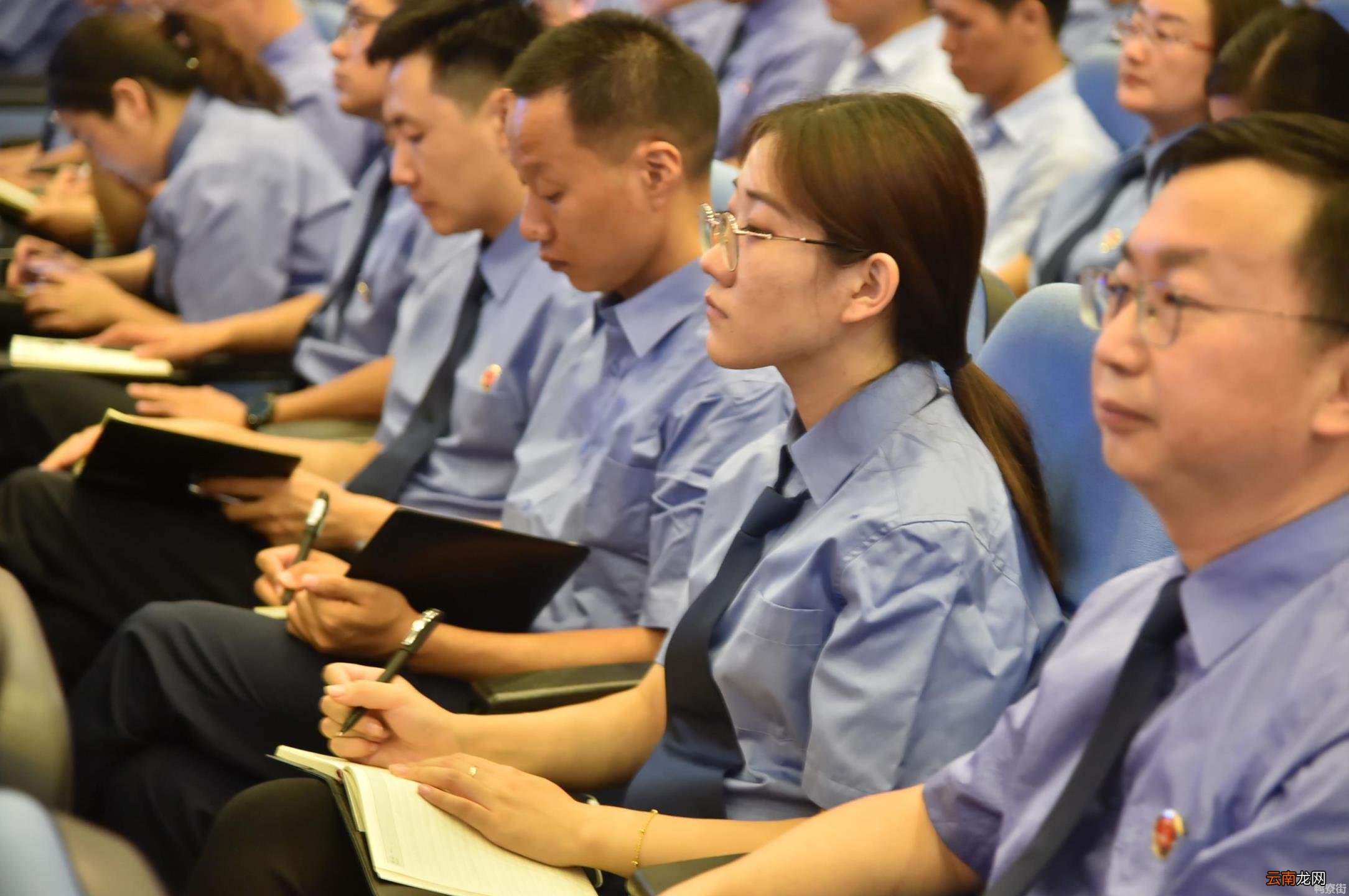 教师聘用制和编制有什么区别 聘用制和编制有什么区别