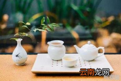 茶叶泡多久就不能喝了为什么会苦 茶叶泡多久就不能喝了