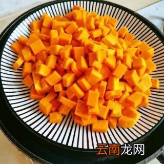南瓜饼的做法营养和禁忌 南瓜饼怎么做
