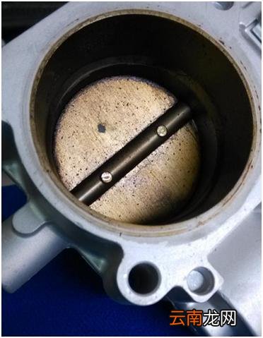 汽车怎么清洗节气门 吉利熊猫怎么洗节气门