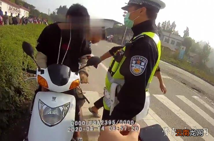 机动摩托车无证驾驶怎么处理 乘坐无证摩托车怎么处罚