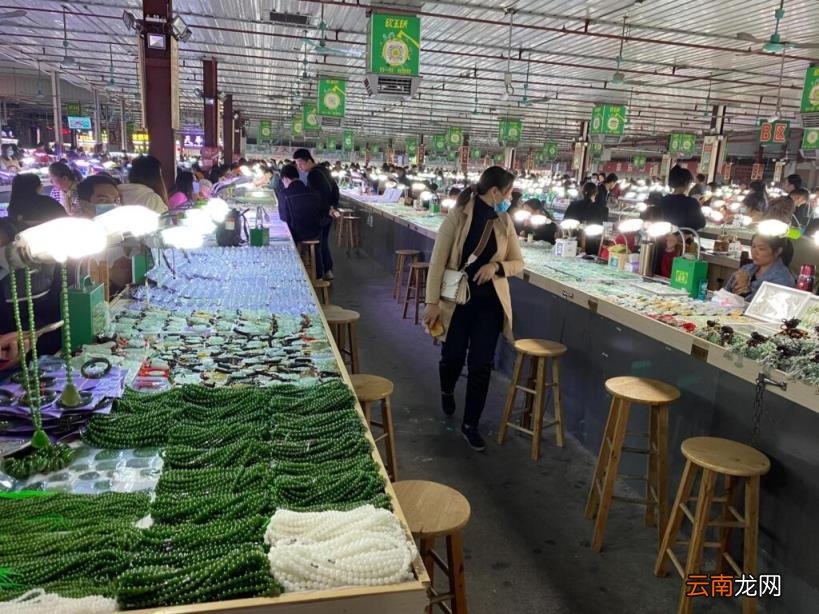 广东四会翡翠批发市场有几个 广东四会翡翠批发市场的翡翠是真的吗