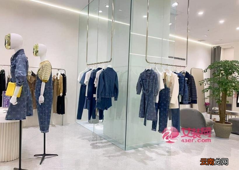 卖衣服销售技巧和话术经典语句 新手卖衣服技巧语言怎么说
