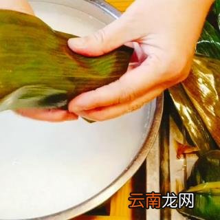 三角粽子的包法步骤 三角粽怎么包