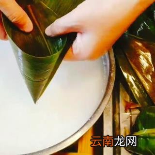 三角粽子的包法步骤 三角粽怎么包