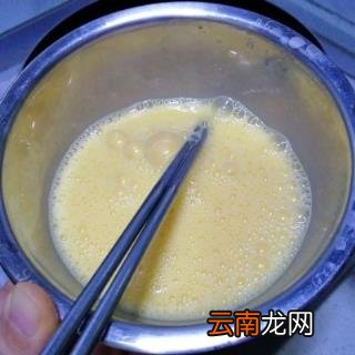 蛋包饭的做法步骤 怎么做蛋包饭