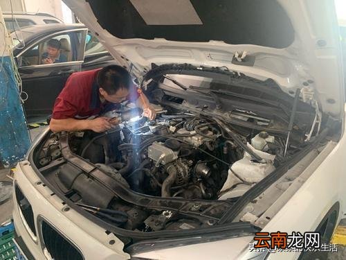 汽车驾驶室进水了怎么处理 汽车行驶中进水怎么办