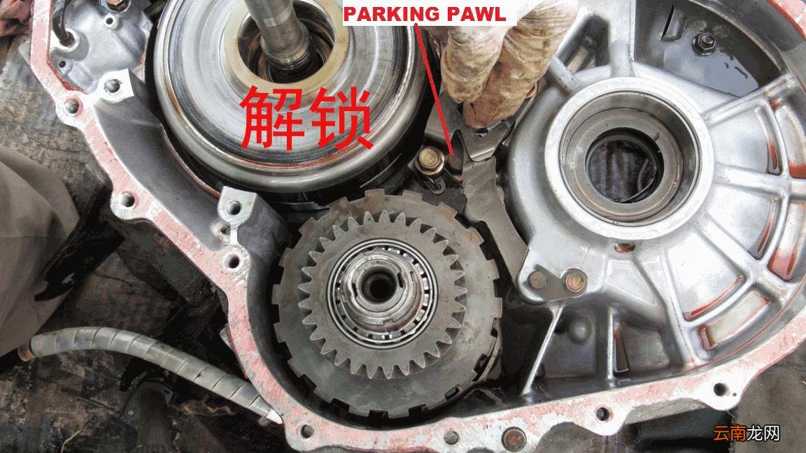 自动挡起步正确方法 别克英朗2018款自动挡怎么启动