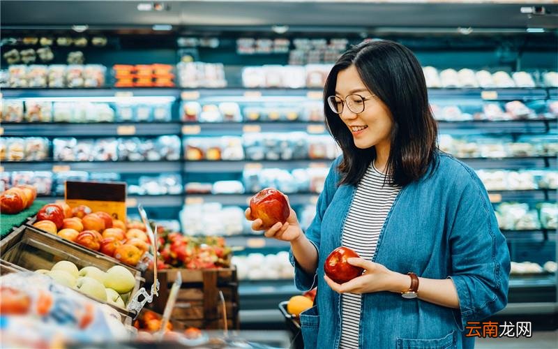 开什么店好赚钱投资小 开什么店赚钱