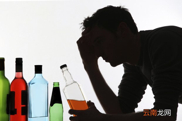 睡前喝水，会导致水肿 怎么办