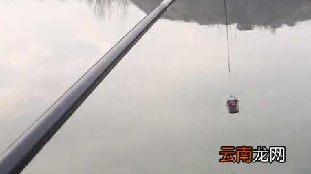 冬季钓鱼打窝打多少合适，冬天传统钓打窝打多少