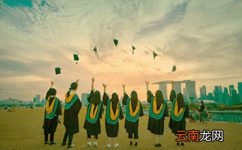 通用5篇 中专毕业学期个人总结范文