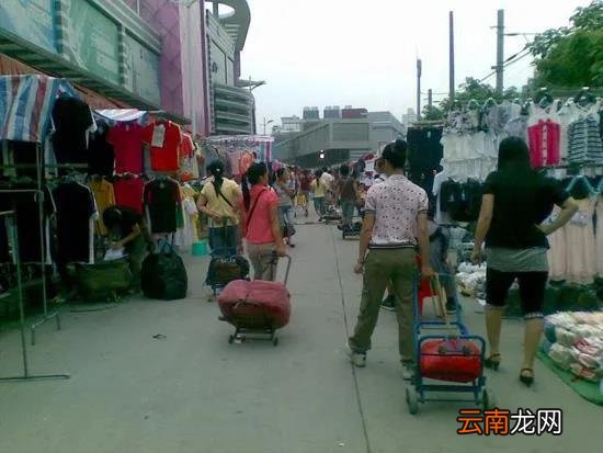 想卖衣服去哪里进货 想学卖衣服如何进货