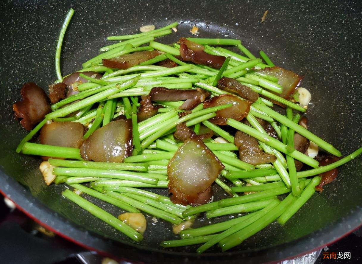 两招家常腊肉做法 腊肉怎么做好吃又简单的方法