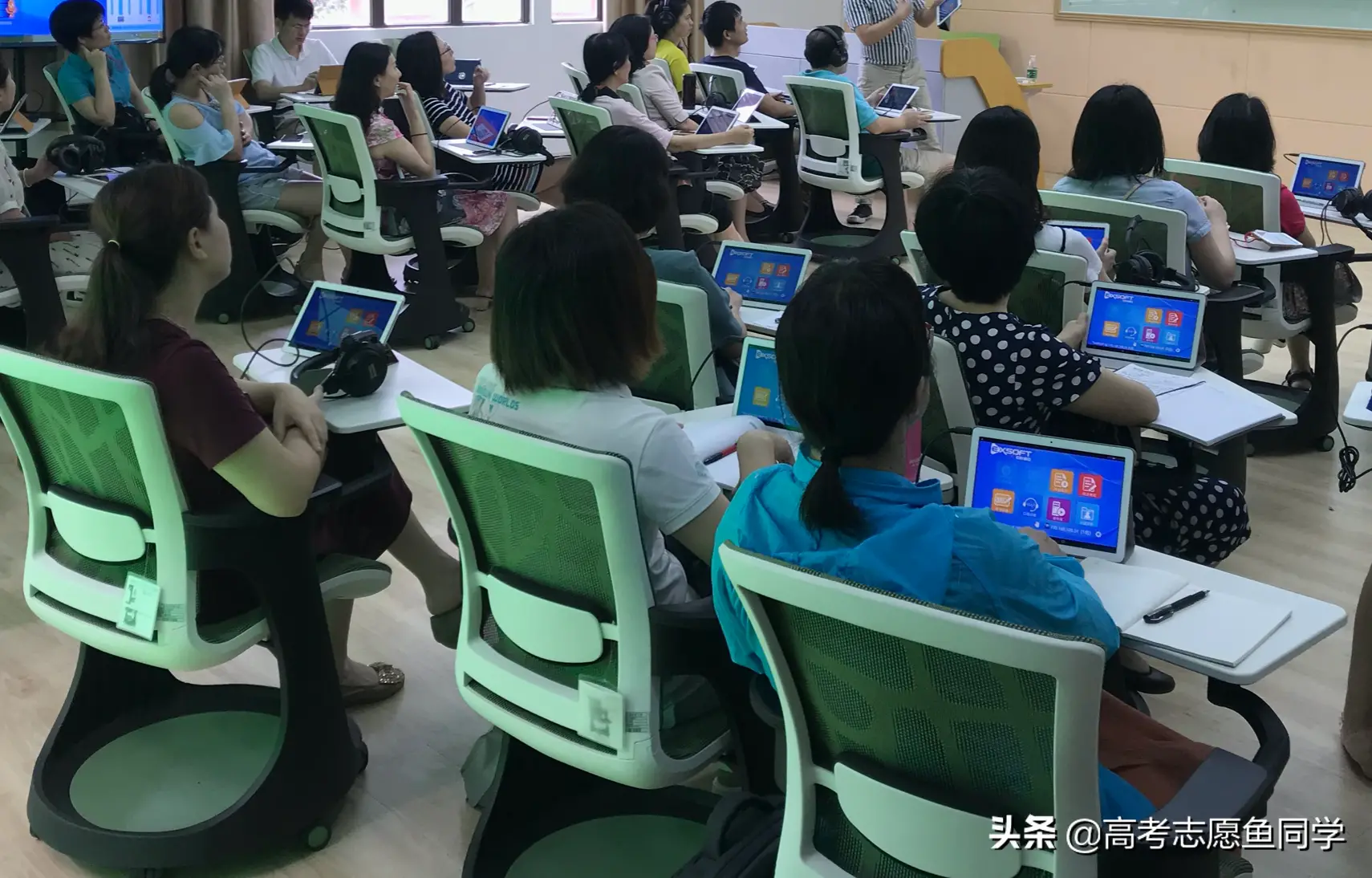 什么专业就业前景好 大学比较热门的专业