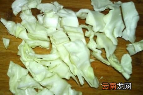 莲雾要削皮吃吗
