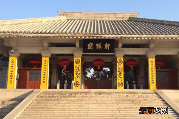 想给家里历代祖先烧纸打表文，怎么写呀 最好有个格式