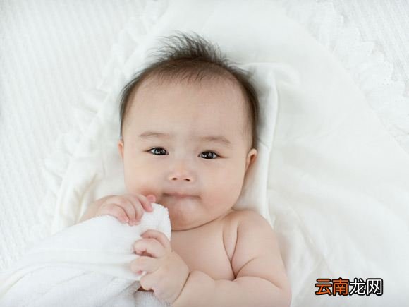 痱子粉里面有止痒的功效吗