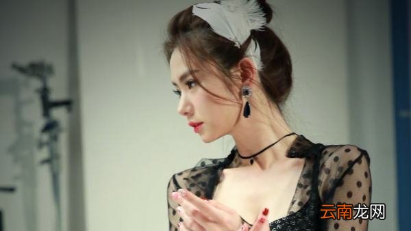 如果爱忘了歌词