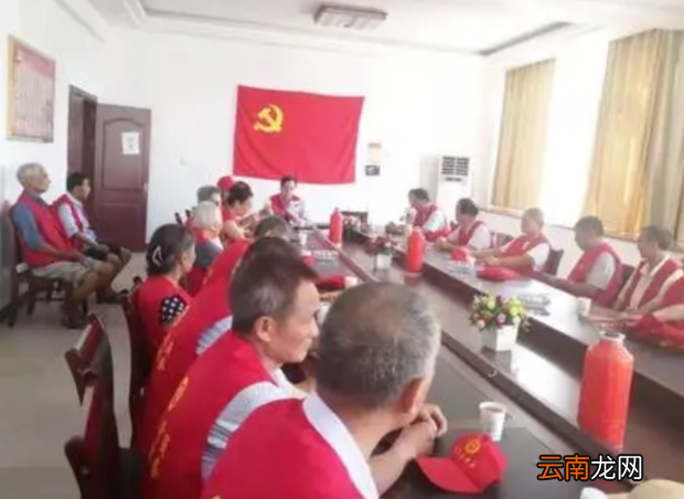党员开展批评与自我批评方面存在的问题怎么写