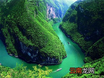 赏析三峡中比喻和拟人的句子 三峡的句子