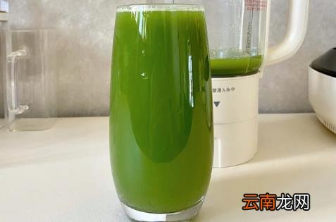 羽衣甘蓝要煮熟榨汁还是生榨 羽衣甘蓝榨汁要不要焯水