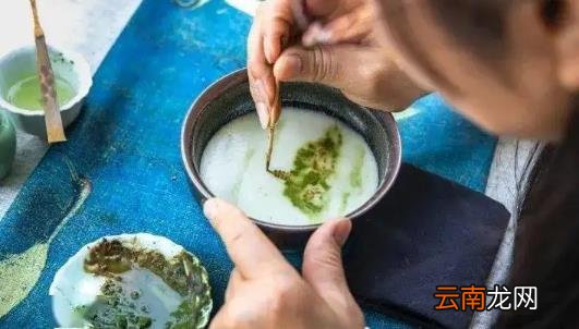 茶百戏和咖啡雕花像吗 茶百戏和咖啡拉花的区别