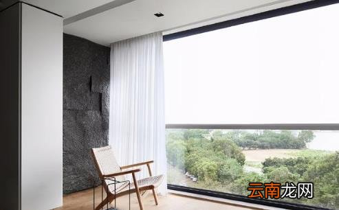 四楼封阳台的玻璃需要考虑抗风压吗 四楼封阳台用单层钢化玻璃安全吗