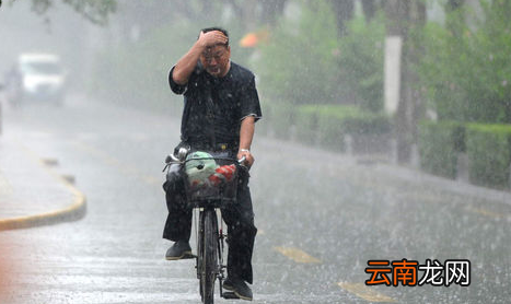 二年级照样子把句子补充完整,一场大雨过后