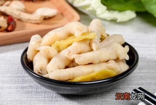 泡椒凤爪热量算不算骨头 泡椒凤爪的热量包括骨头的吗